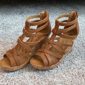 Ana brown strappy wedge